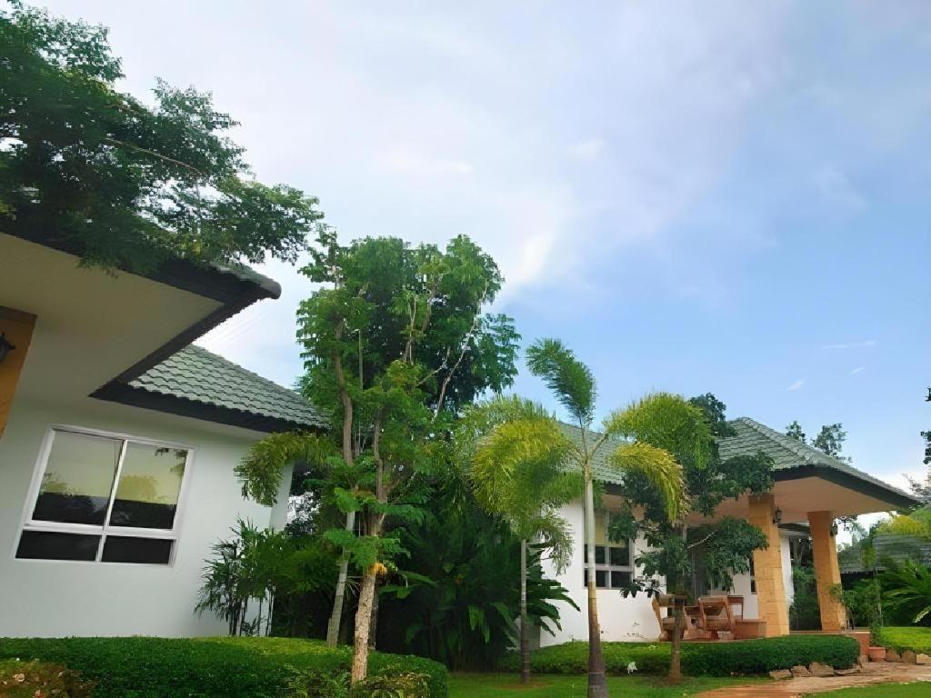 Phu View Resort Khao Yai Pak Chong Exteriör bild